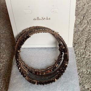 Jarne Coil Bracelet